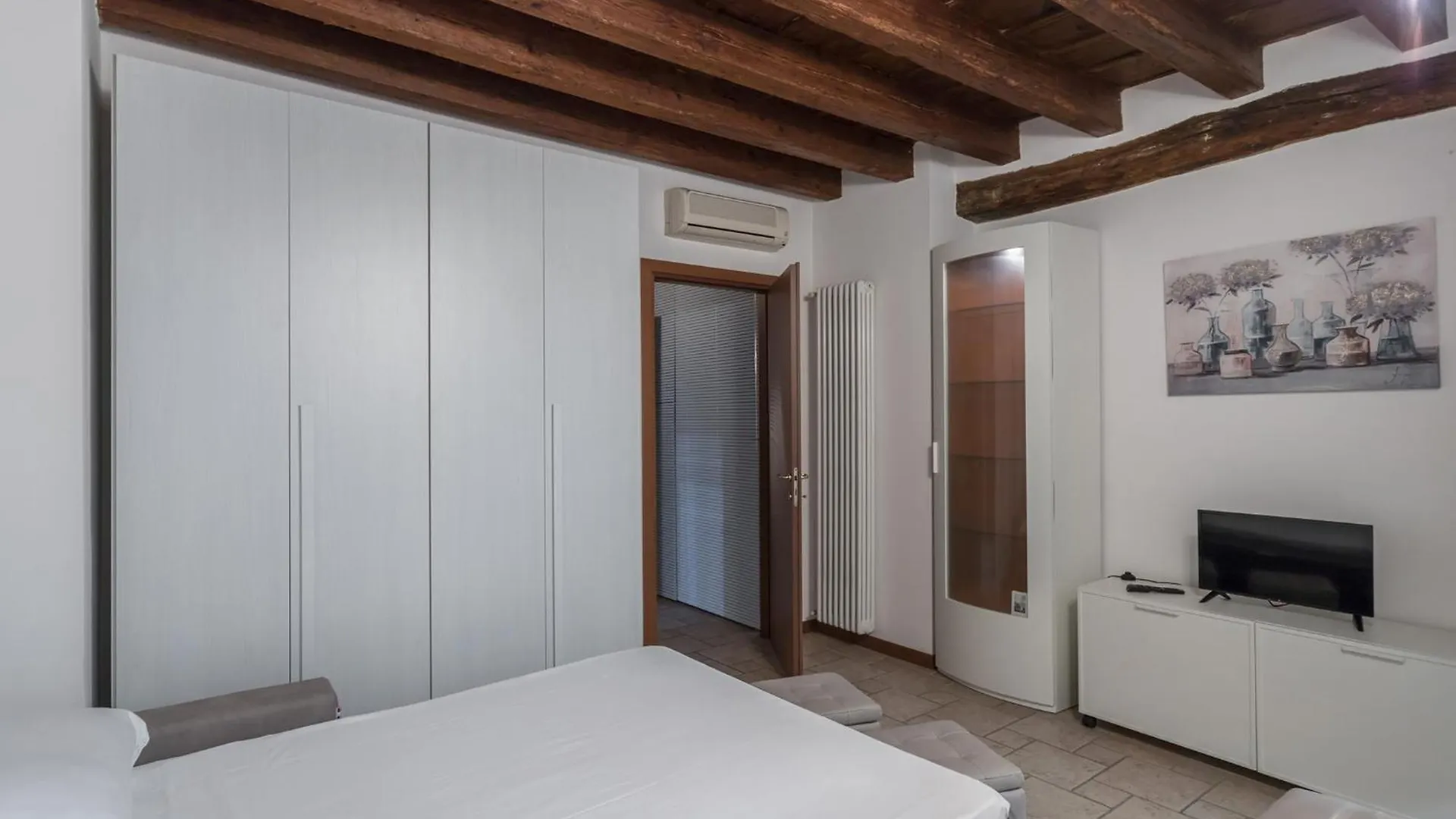 San Bernardino 8 - Immobili E Soluzioni Rent Apartment Bergamo Italy