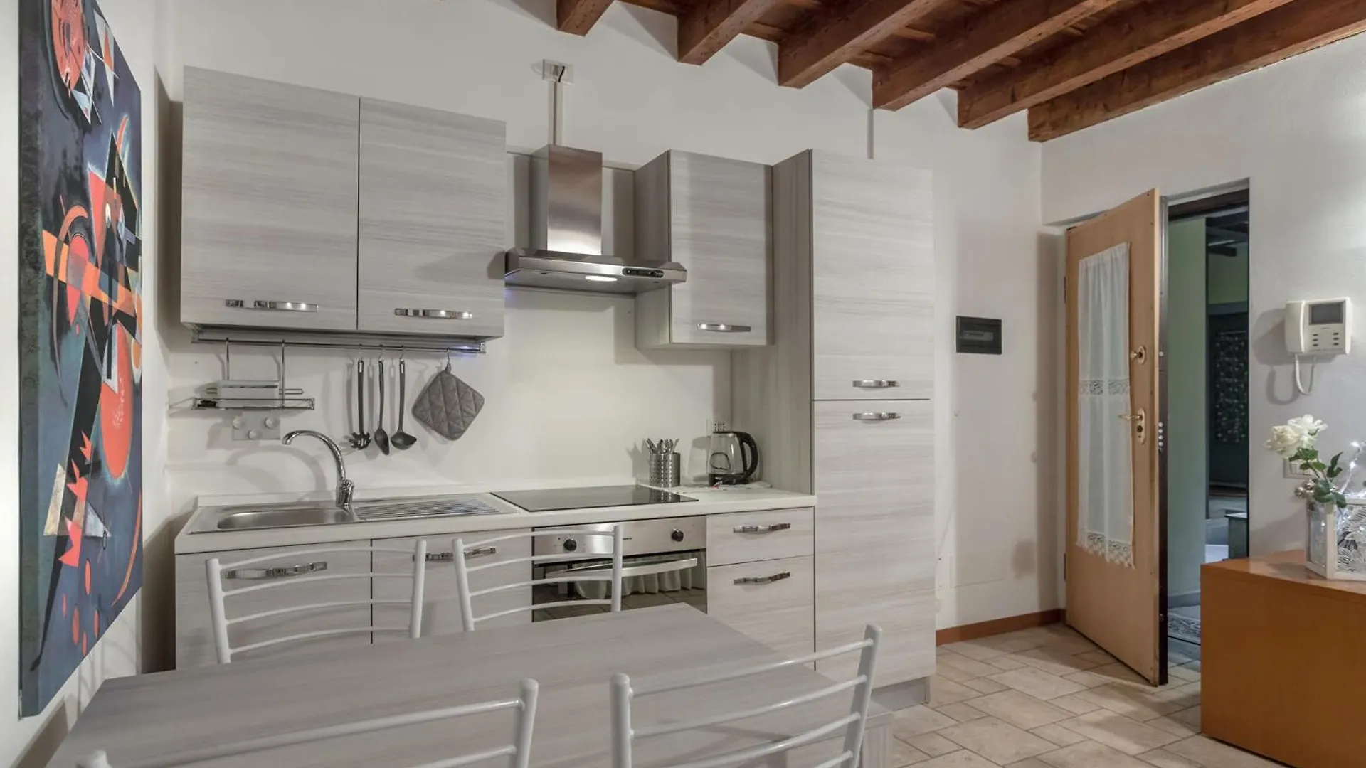 San Bernardino 8 - Immobili E Soluzioni Rent Apartment Bergamo 0*,  Italy